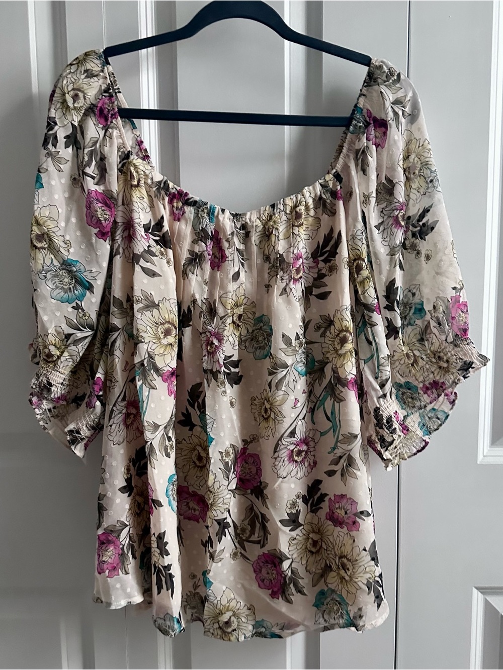 Torrid Women's Size 4X Floral Chiffon Dot Blouse, Short Sleeve